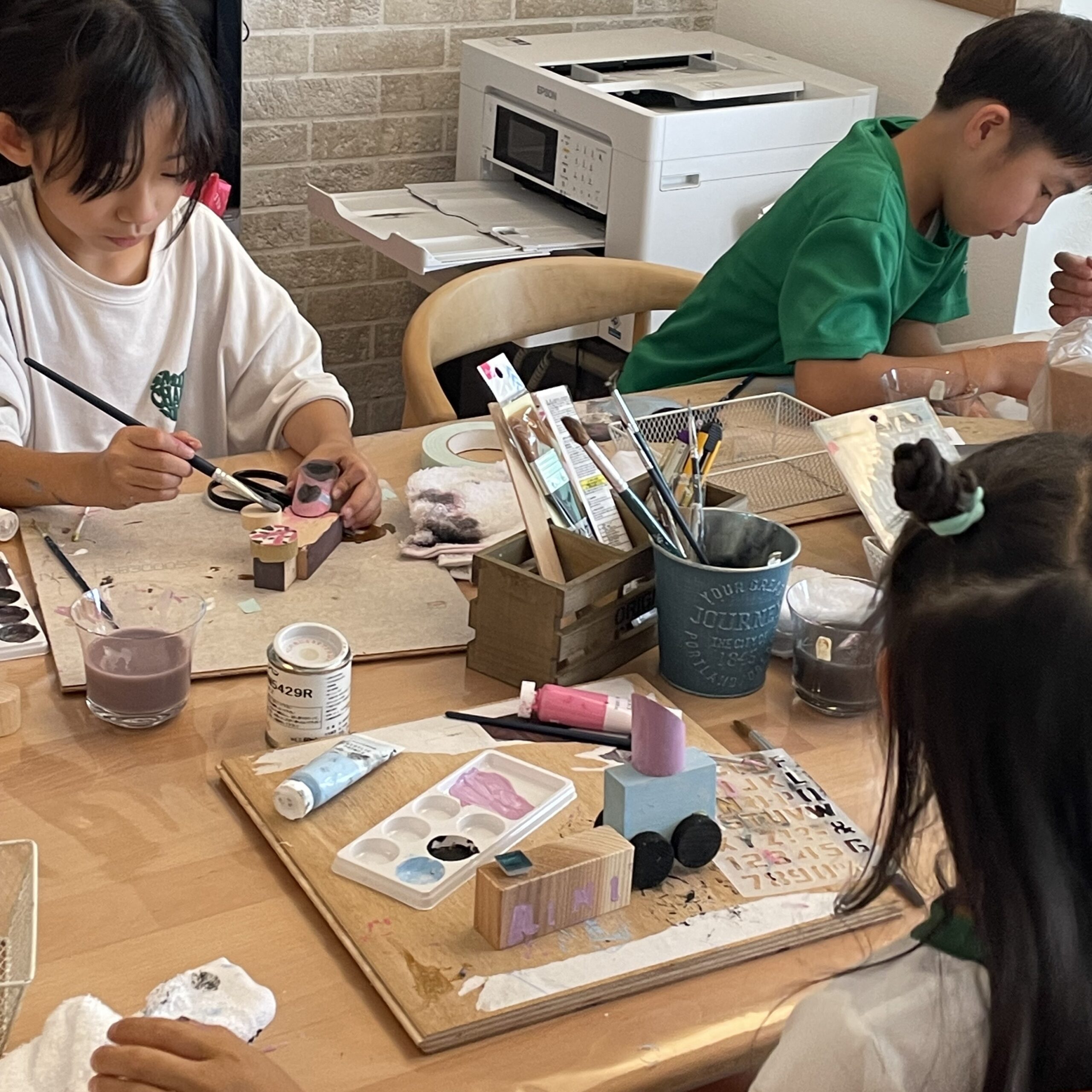 岡部工務店で開催したワークショップの様子　木工作